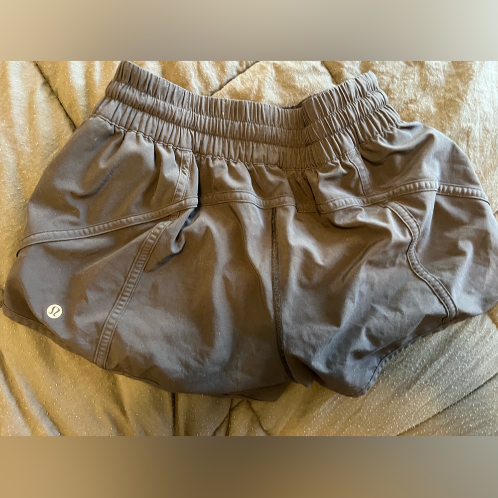 Tracker Low Rise Lined Short 4" Size 8
